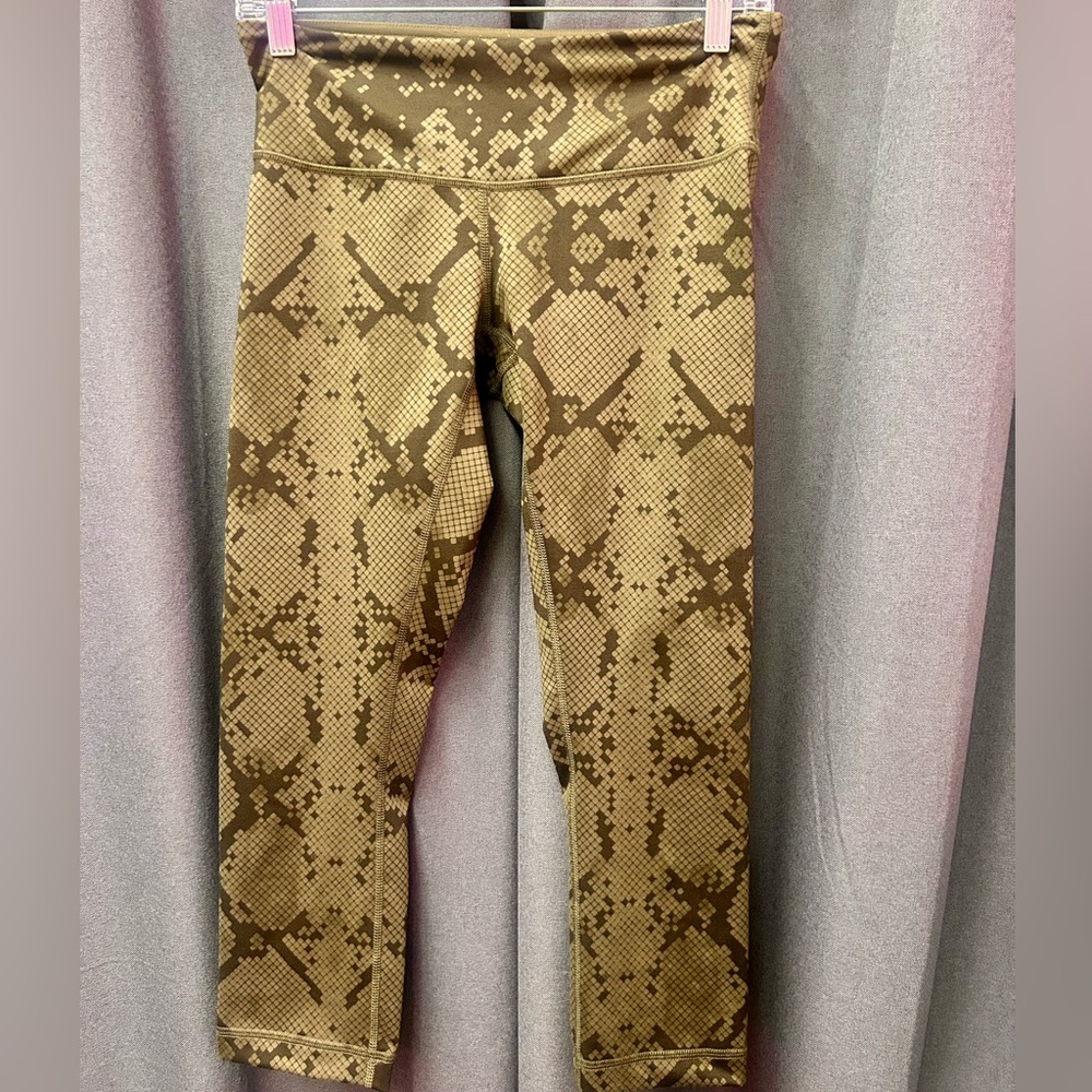 Lululemon green Snake Print Leggings